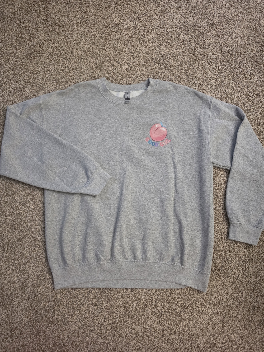 Gildan Gray Crewneck Sweatshirt with Peach Graphic